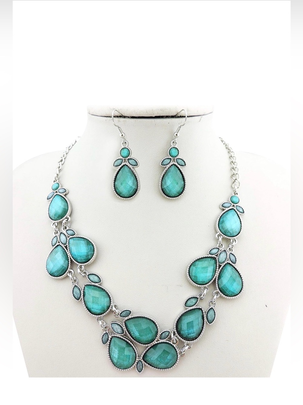 Turquoise Teardrop Necklace & Earring Set